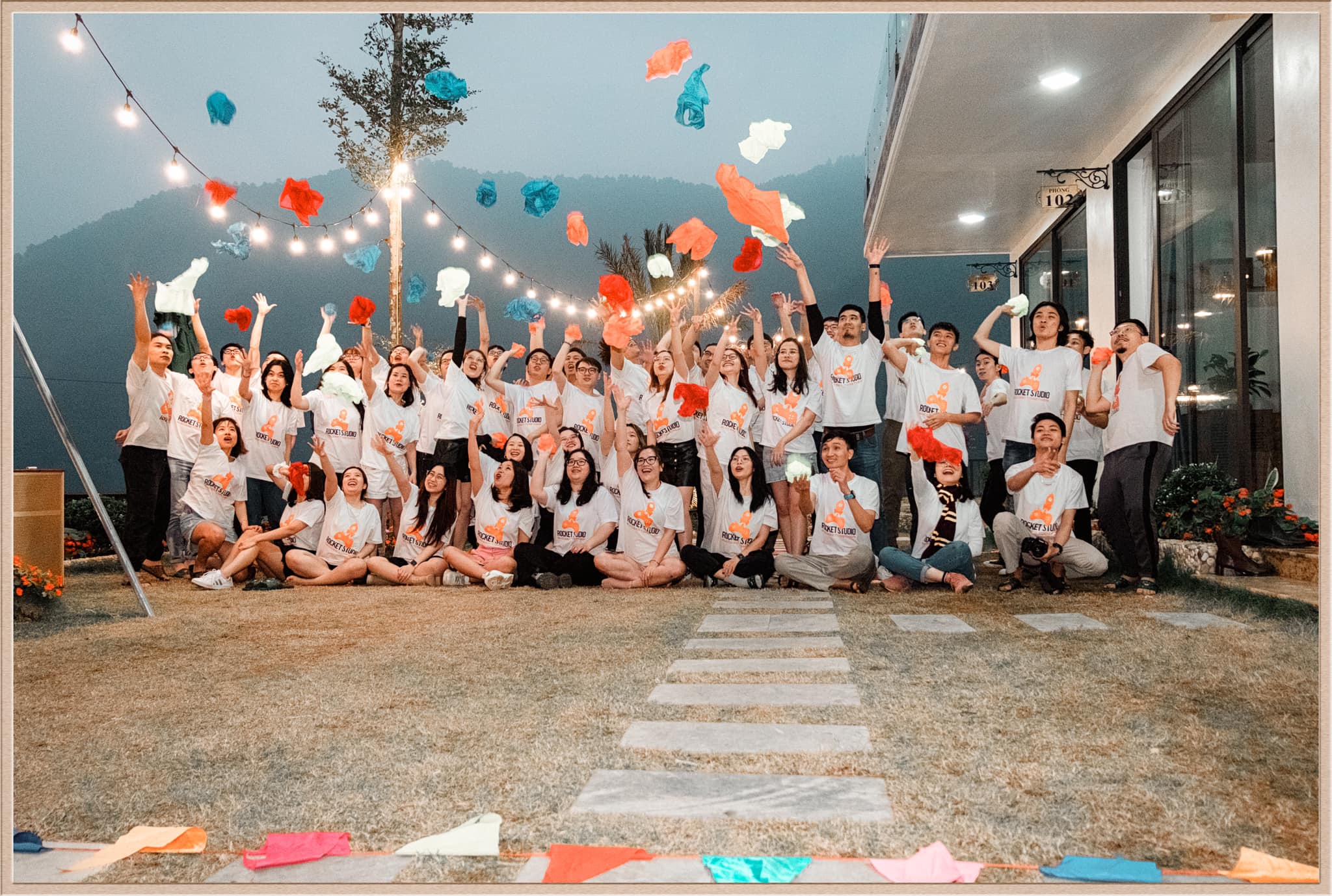 Teambuilding Tháng 11.2021 tại Đồng Mô, Sơn Tây