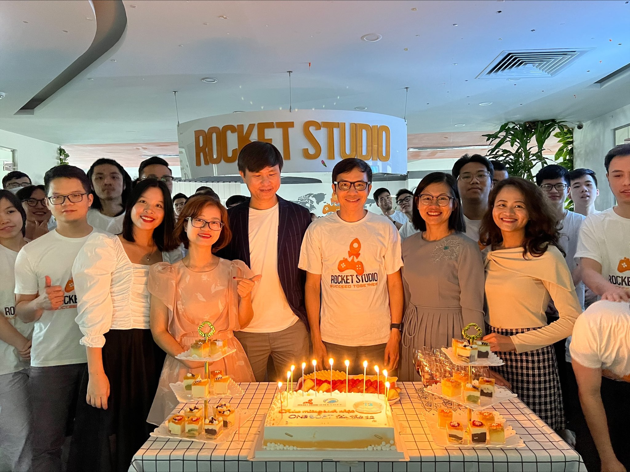 CHÚC MỪNG SINH NHẬT ONESOFT LẦN THỨ 12