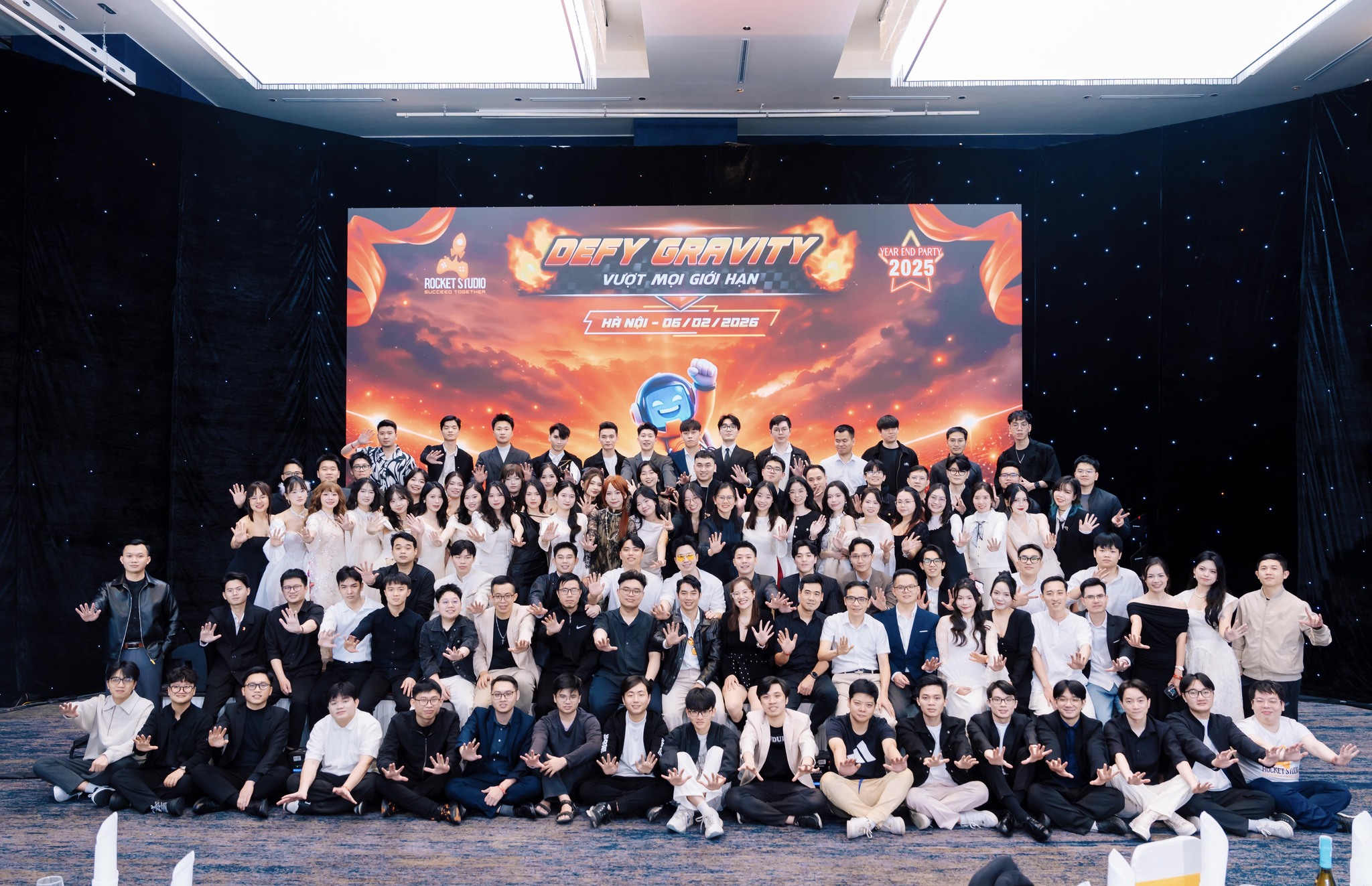 [ROCKET GAME STUDIO] 𝐘𝐄𝐀𝐑 𝐄𝐍𝐃 𝐏𝐀𝐑𝐓𝐘 𝟐𝟎𝟐𝟓 – 𝐃𝐄𝐅𝐘 𝐆𝐑𝐀𝐕𝐈𝐓𝐘